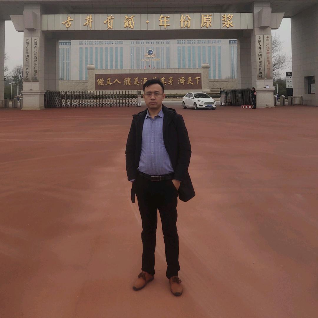 伊顿派克胶管接头，刘伟杰