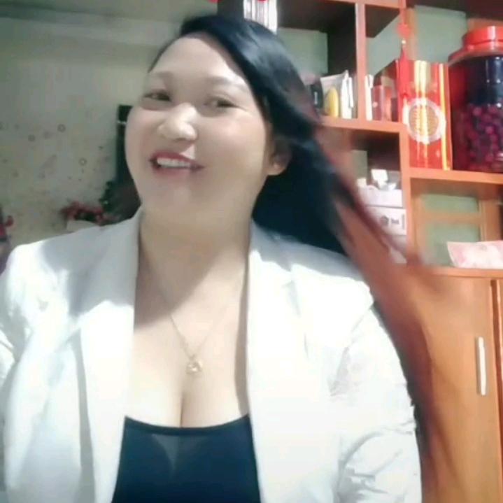 王三，👿😜