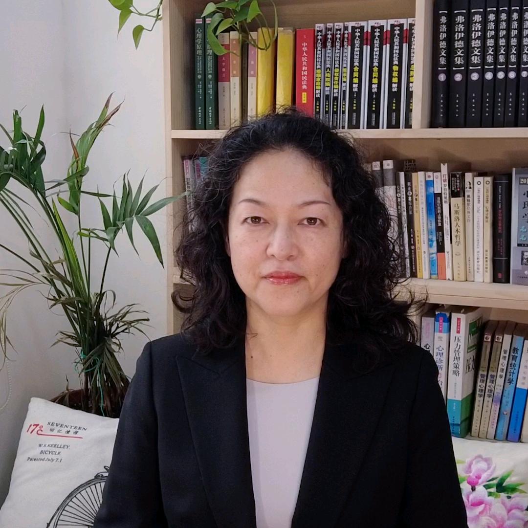 心理咨询师张峥