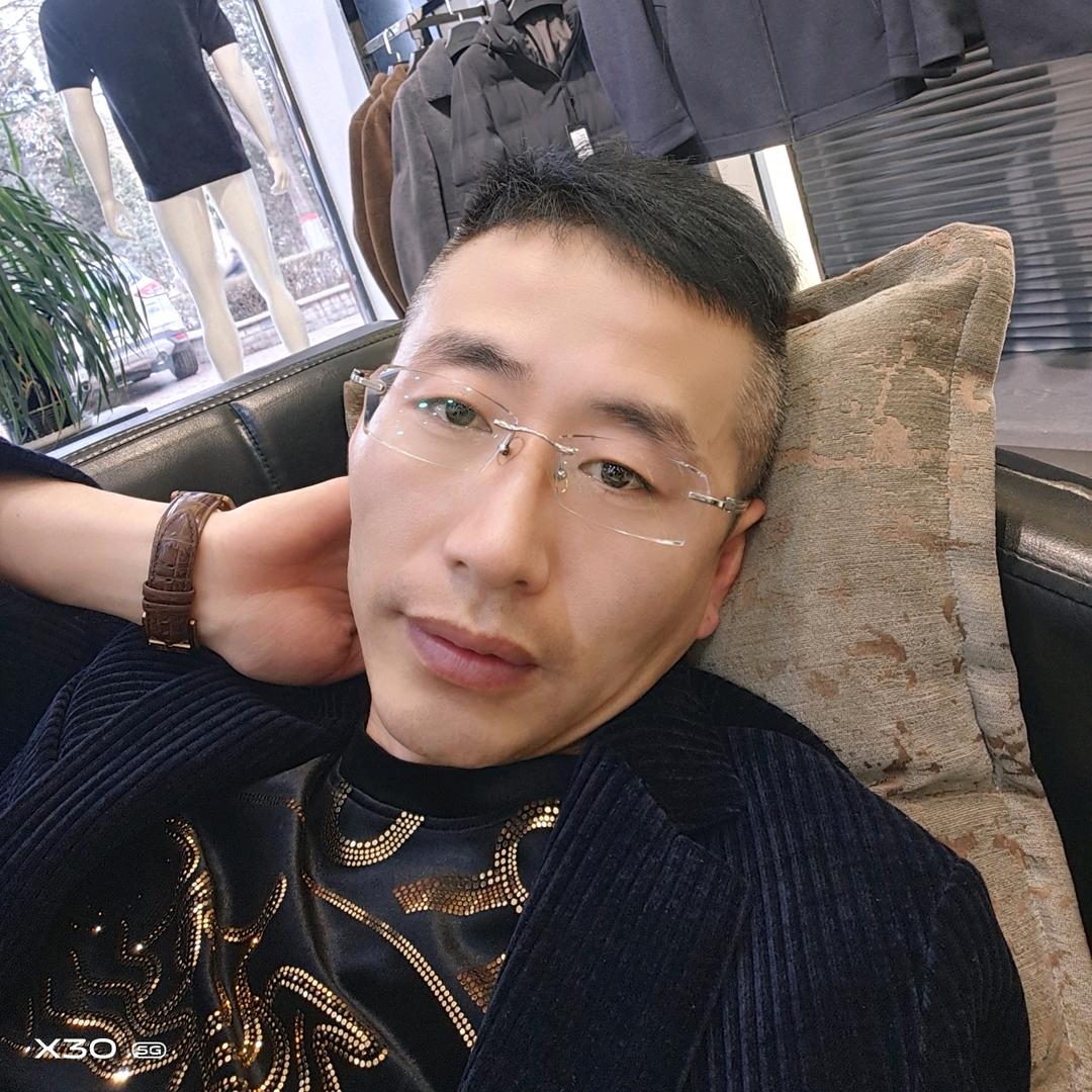 小王服饰