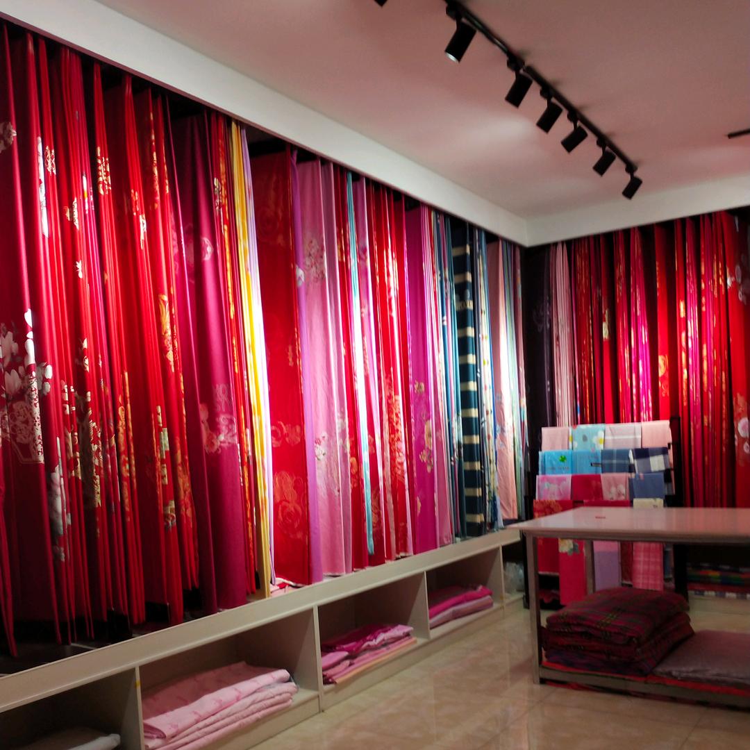 余吾四中东大型弹花