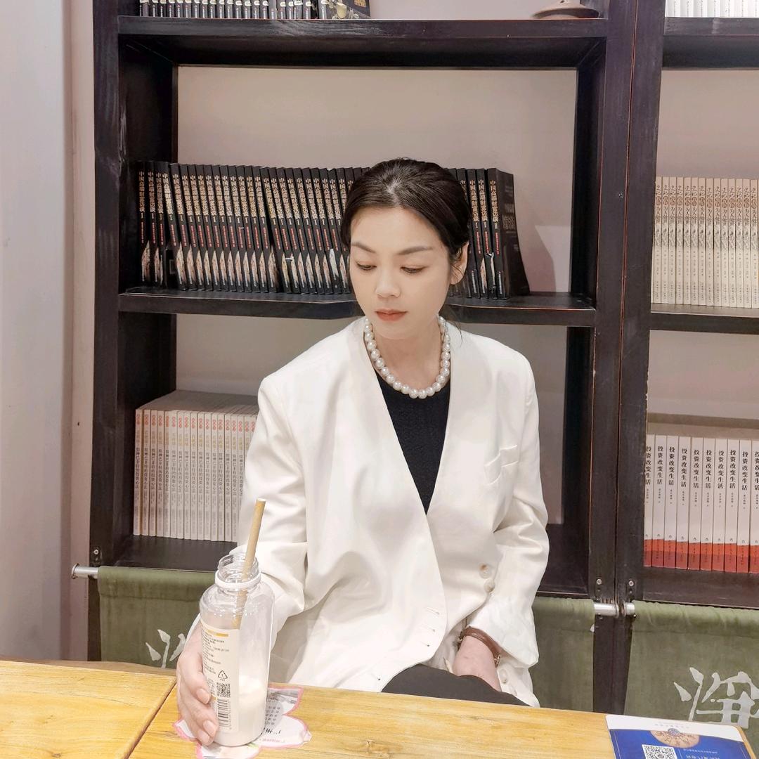 冠县维克男装店