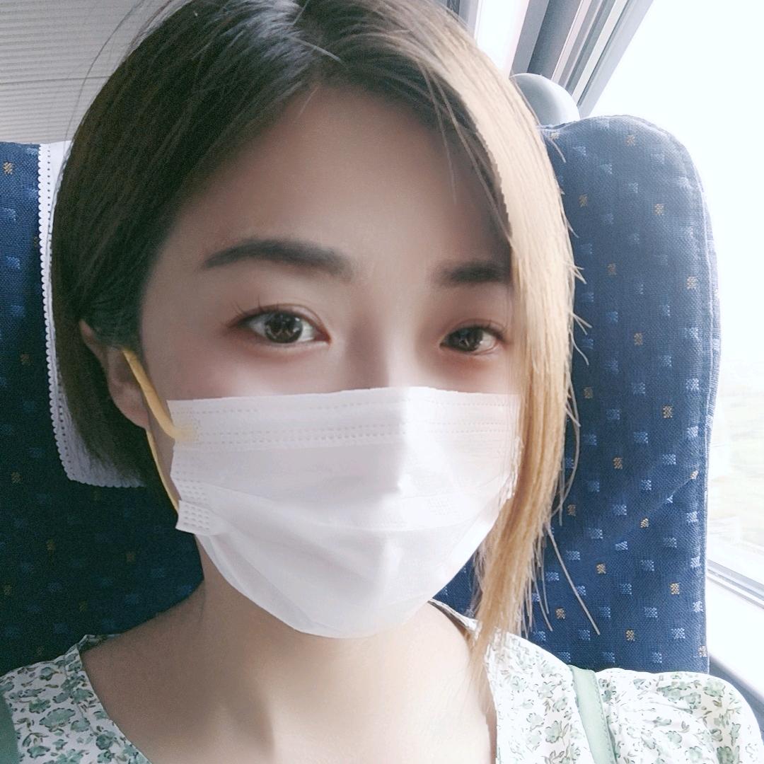 村里有个菇娘叫小方