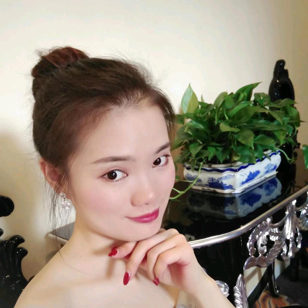 小鲤头像