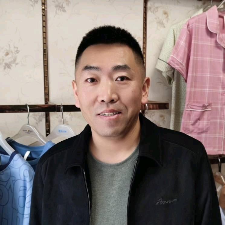 榆次使赵  屈志斌