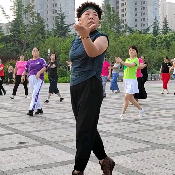 开心岁月，越放越久，越有味道。