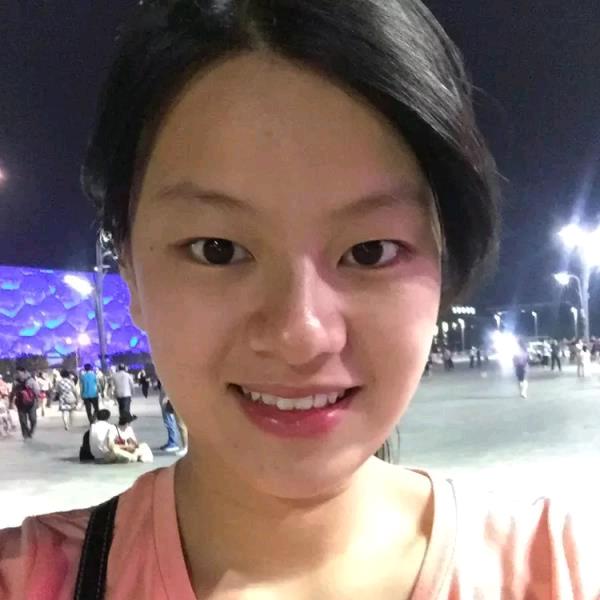 热爱生活的小铭铭