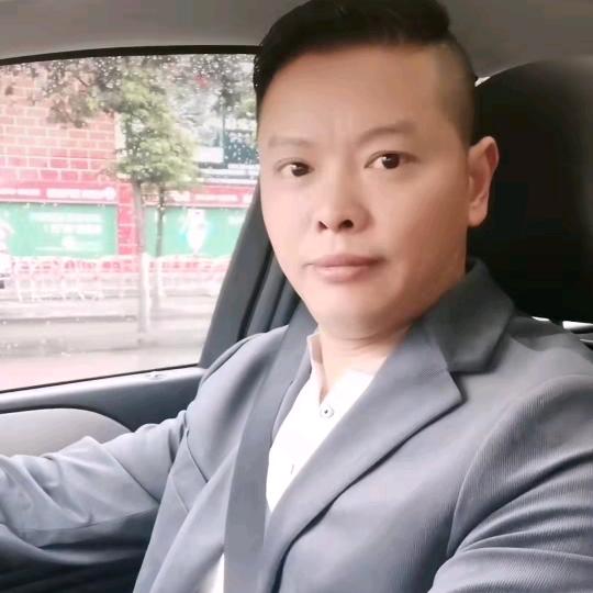 新太平园美萨共享门窗定制10年-郑兴国