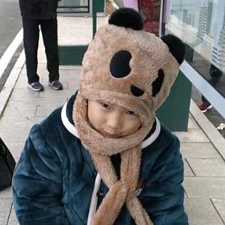 周先生