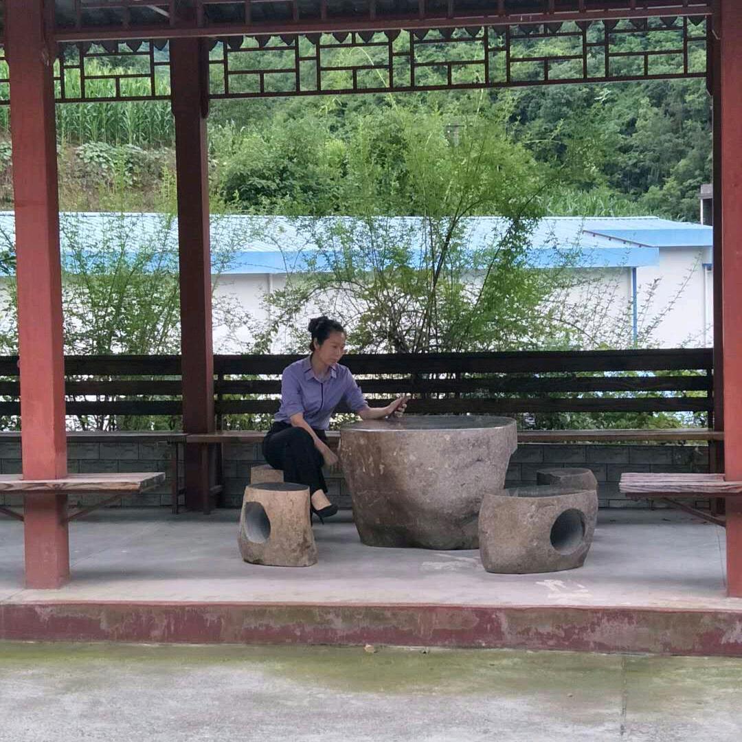 左女士