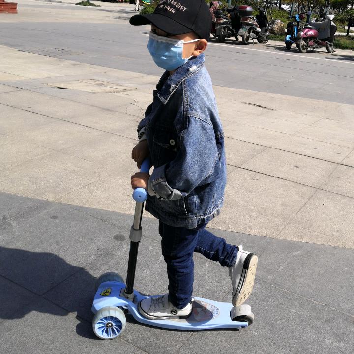 元