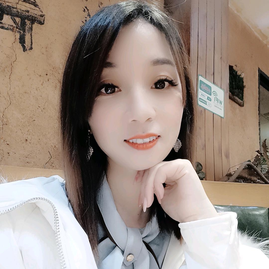 雷小姐的春夏秋冬