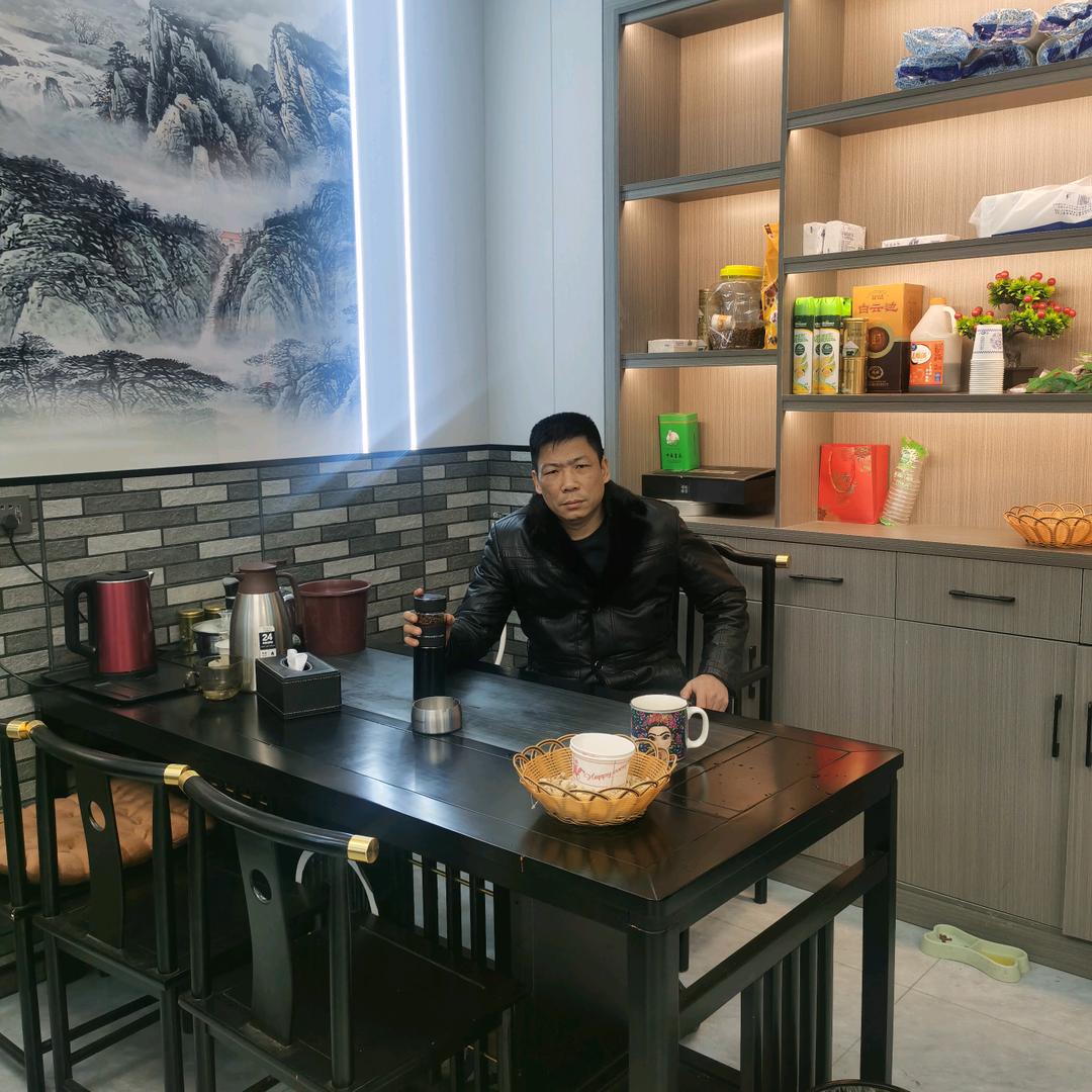 退出江湖便捷酒店。