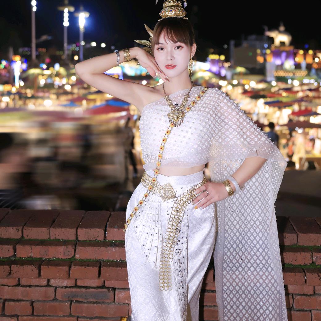 邓丽娟