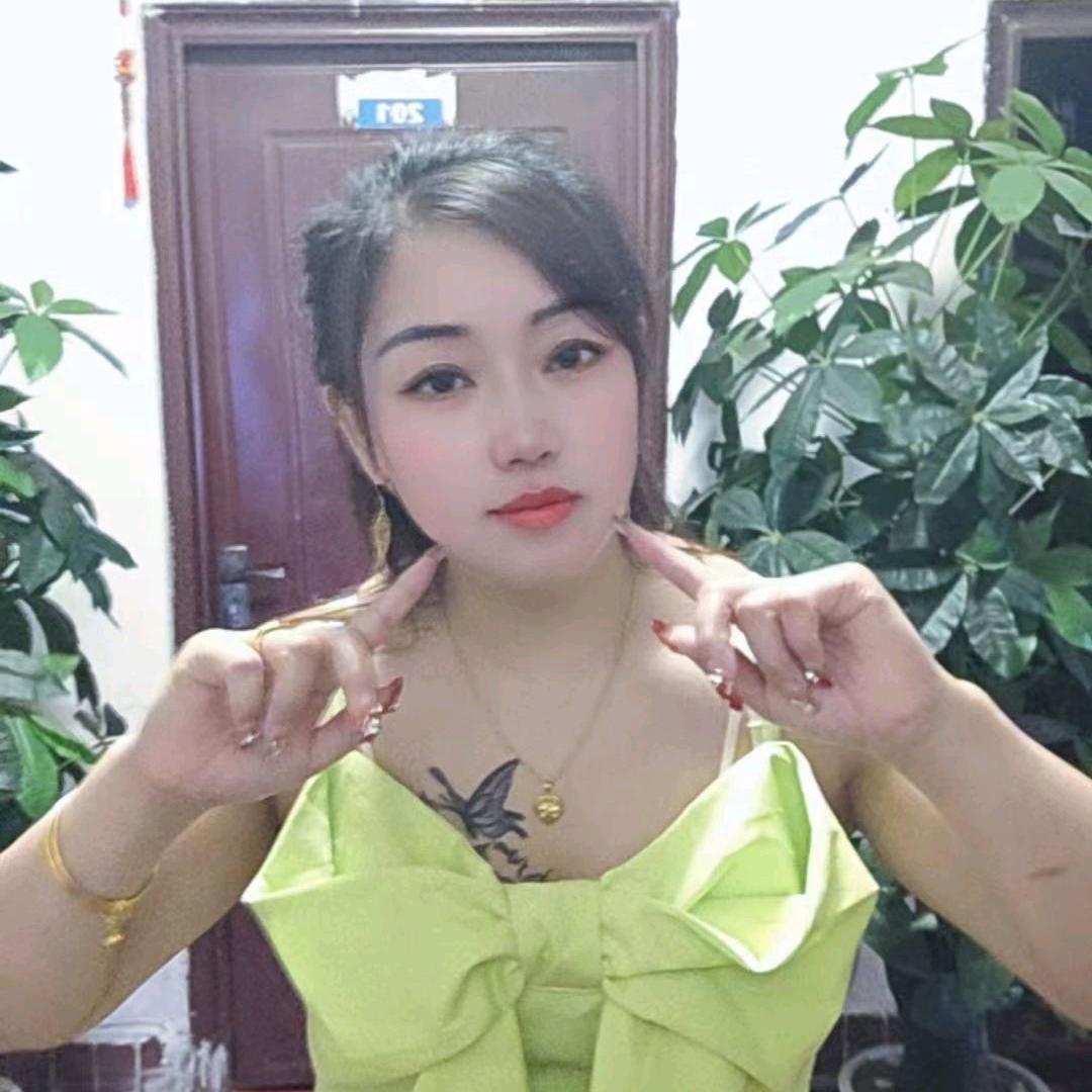 达州巧手足浴养生馆，巧妹，长期招聘技师
