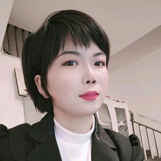 卖房子的小姐姐