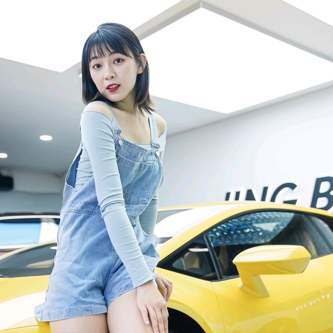 车圈俏佳人@抖音