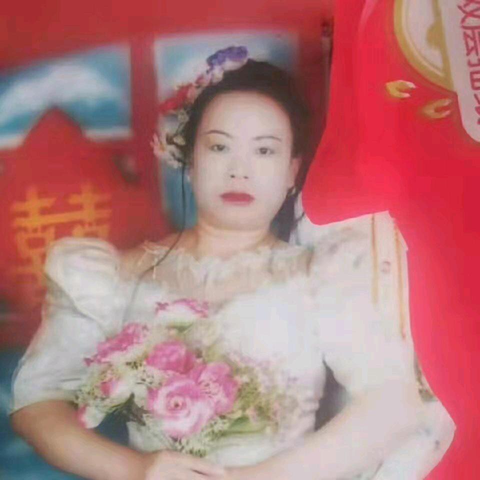 单亲妈妈（红牡丹）