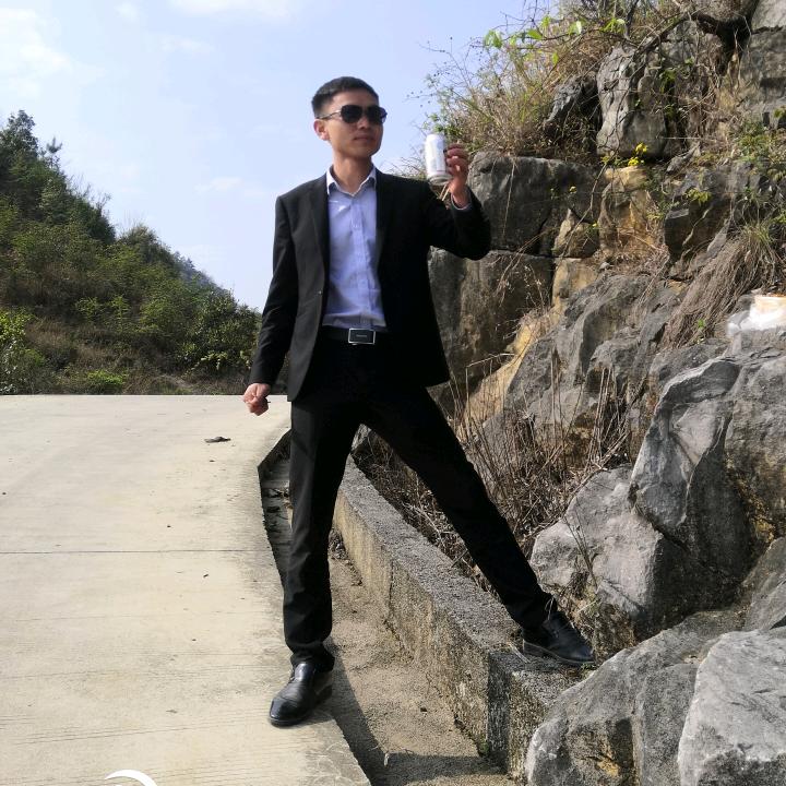 じò傻男人ぴé