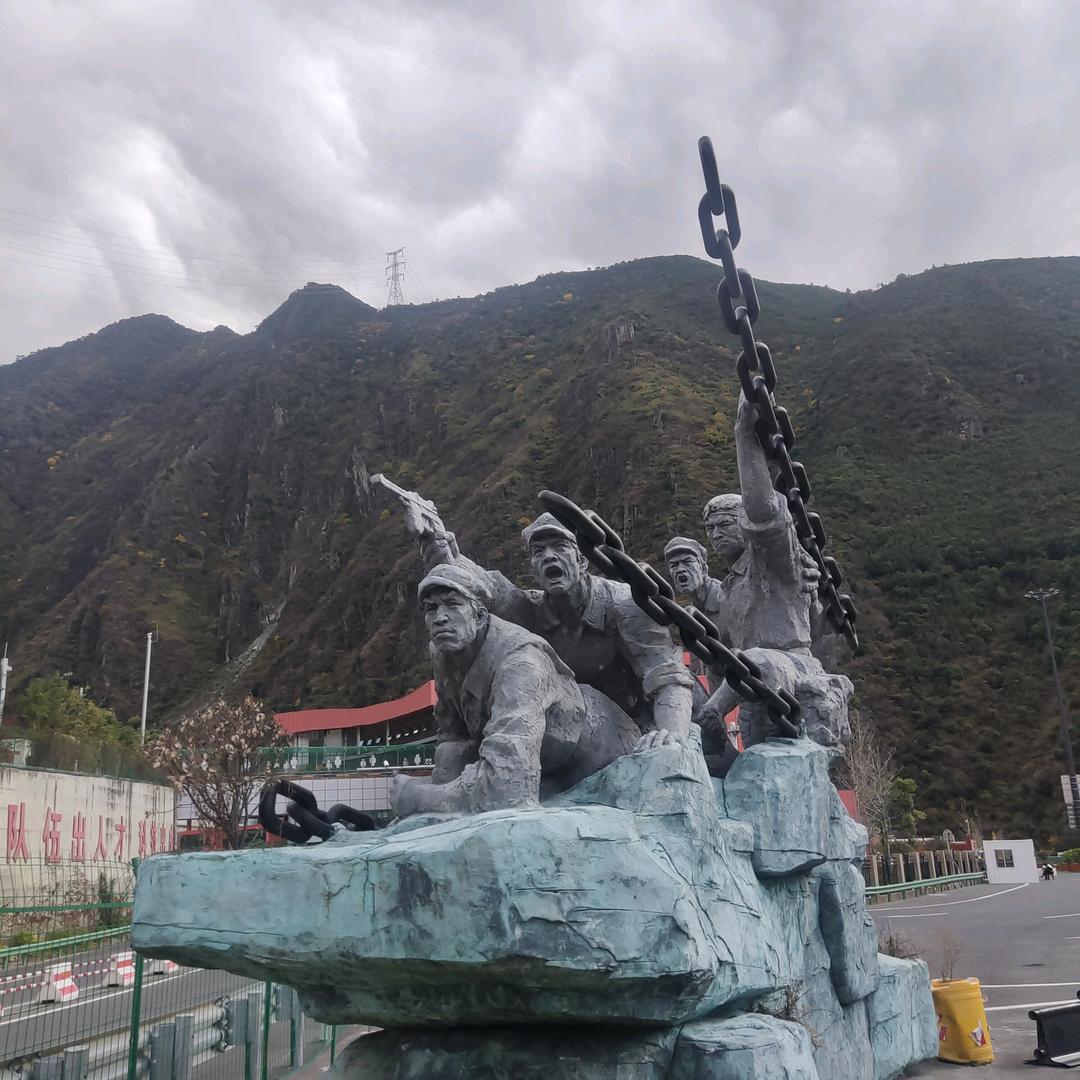 小王
