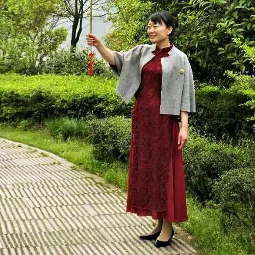 桐桐奶奶巜请勿连赞和私聊》