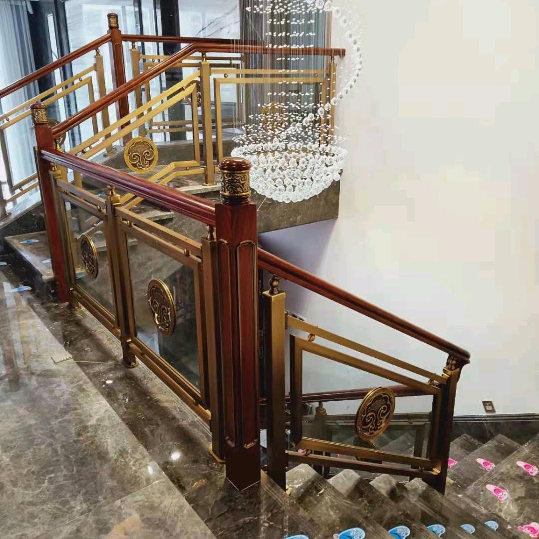龙叠楼梯
