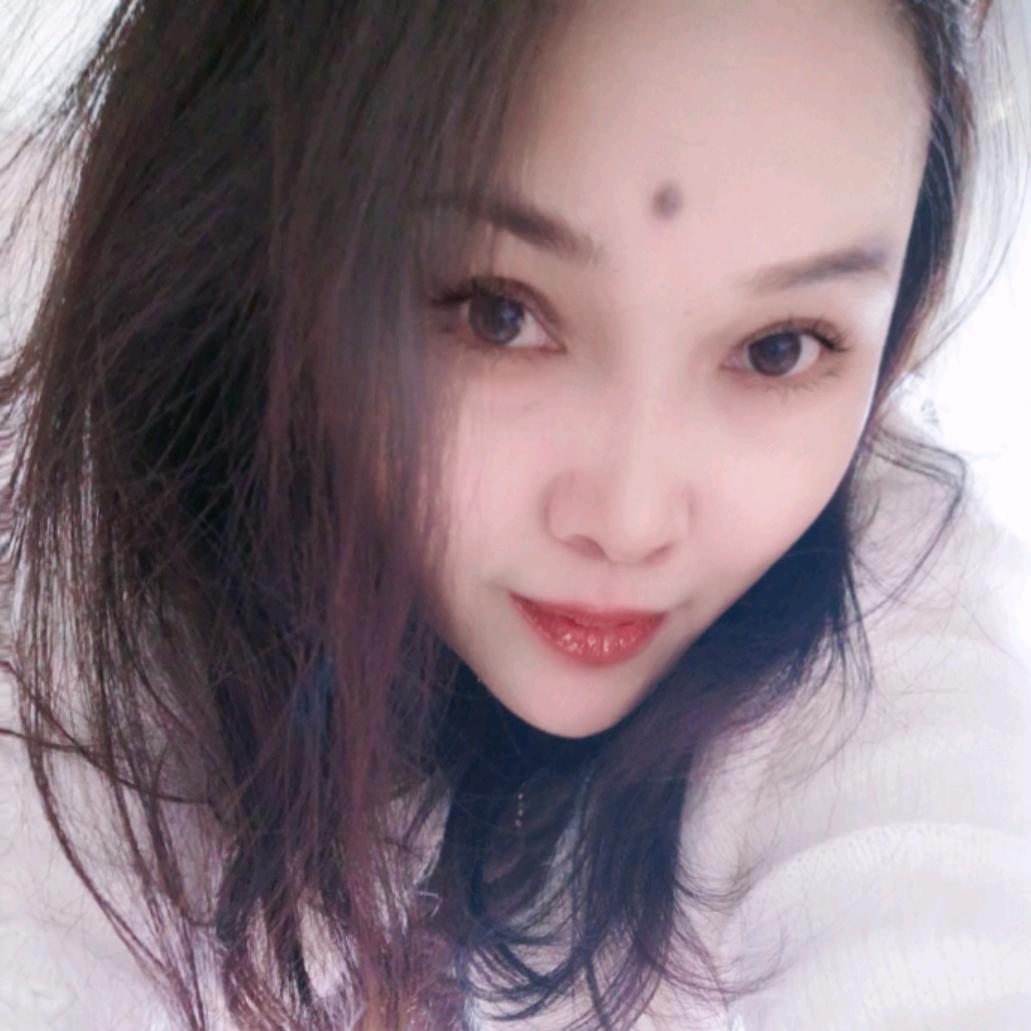 幸福快乐的一家人