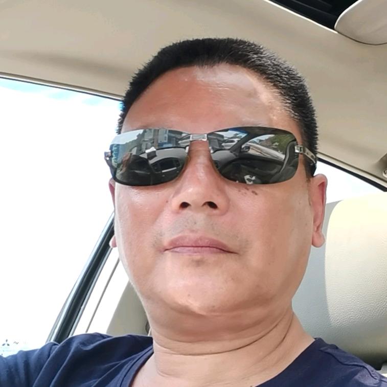 东东哥 @