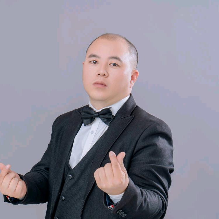 小吕哥便利店和网约车