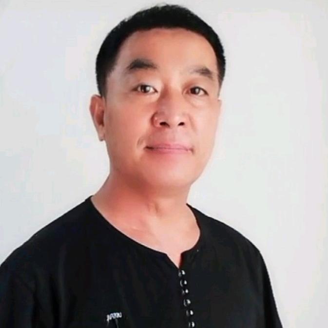 阿亮