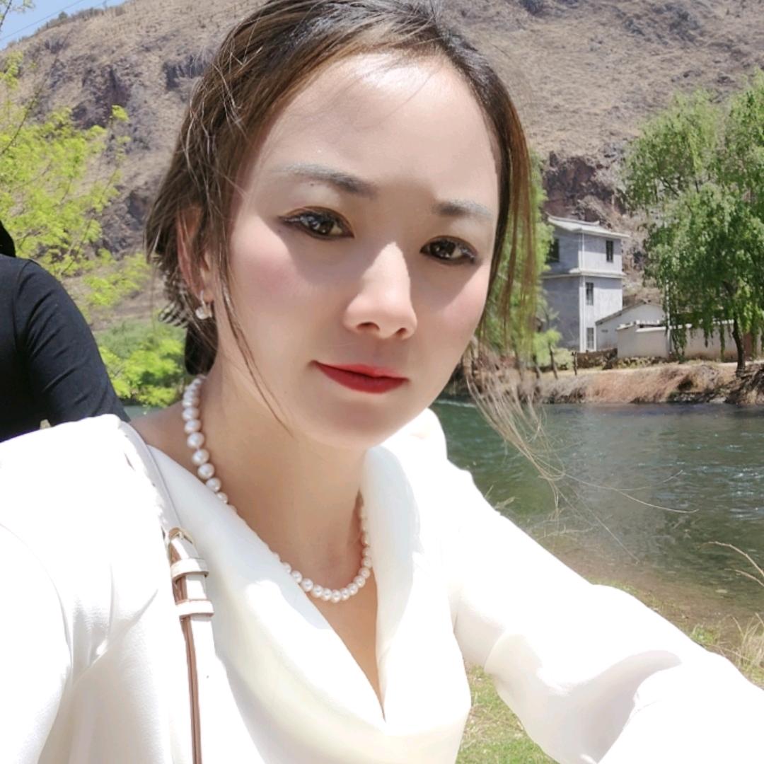 (๑>别动情~会殇<๑