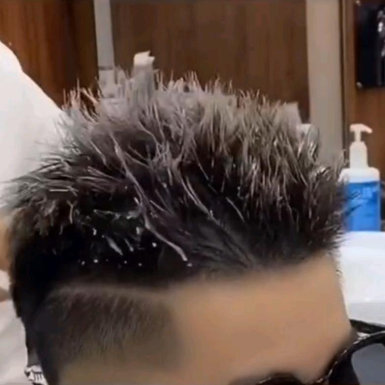 ღ骑机车的欧巴᭄ꦿ࿐