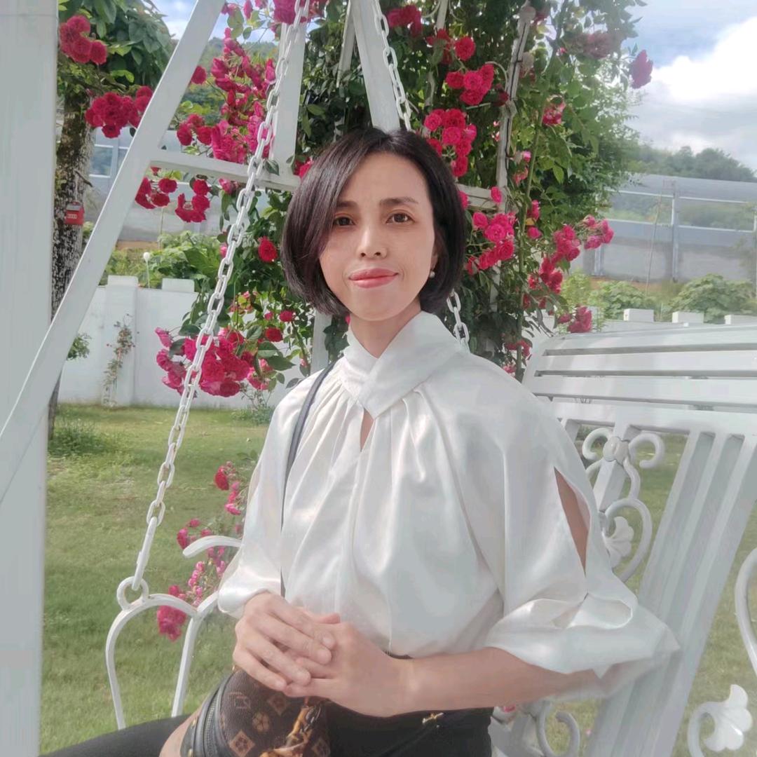 阿宝服装私人订制