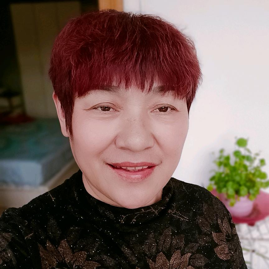小婉外婆