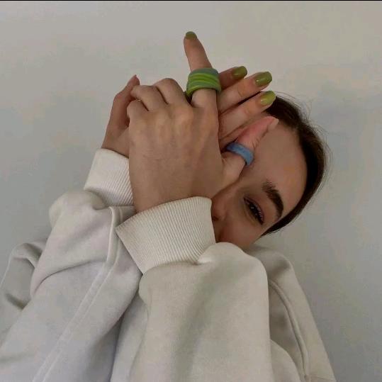小艾 同学👩‍🎓