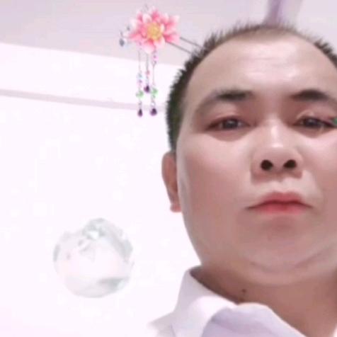 多谢的回忆 🌹🌹👏🏻👏🏻