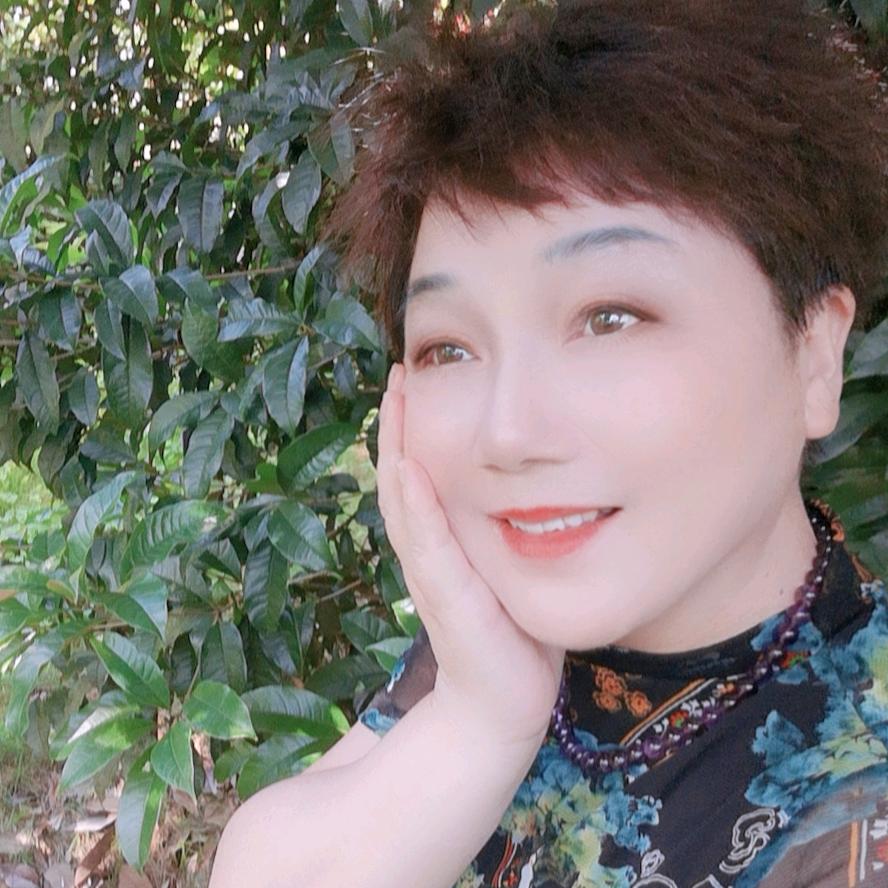 欧阳竹爱
