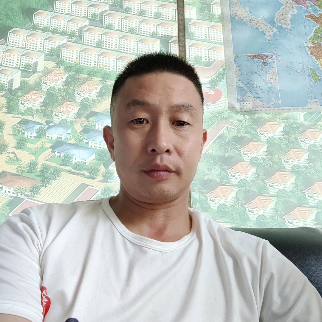 骑着蜗牛等红灯