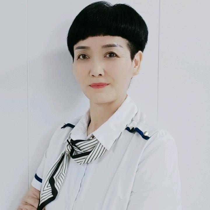 深圳英港家政红姐姐