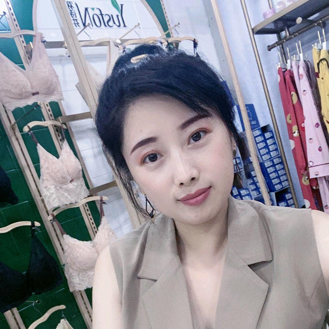 鑫添韵内衣
