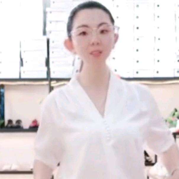 @和硕女装[一代名媛]