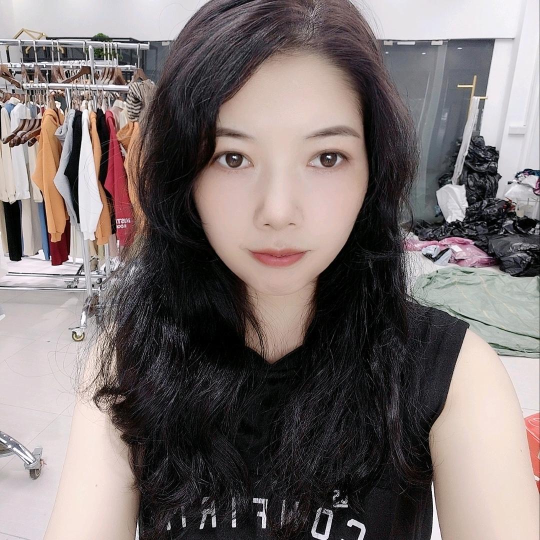 女装批发一手货源（请不要连赞）