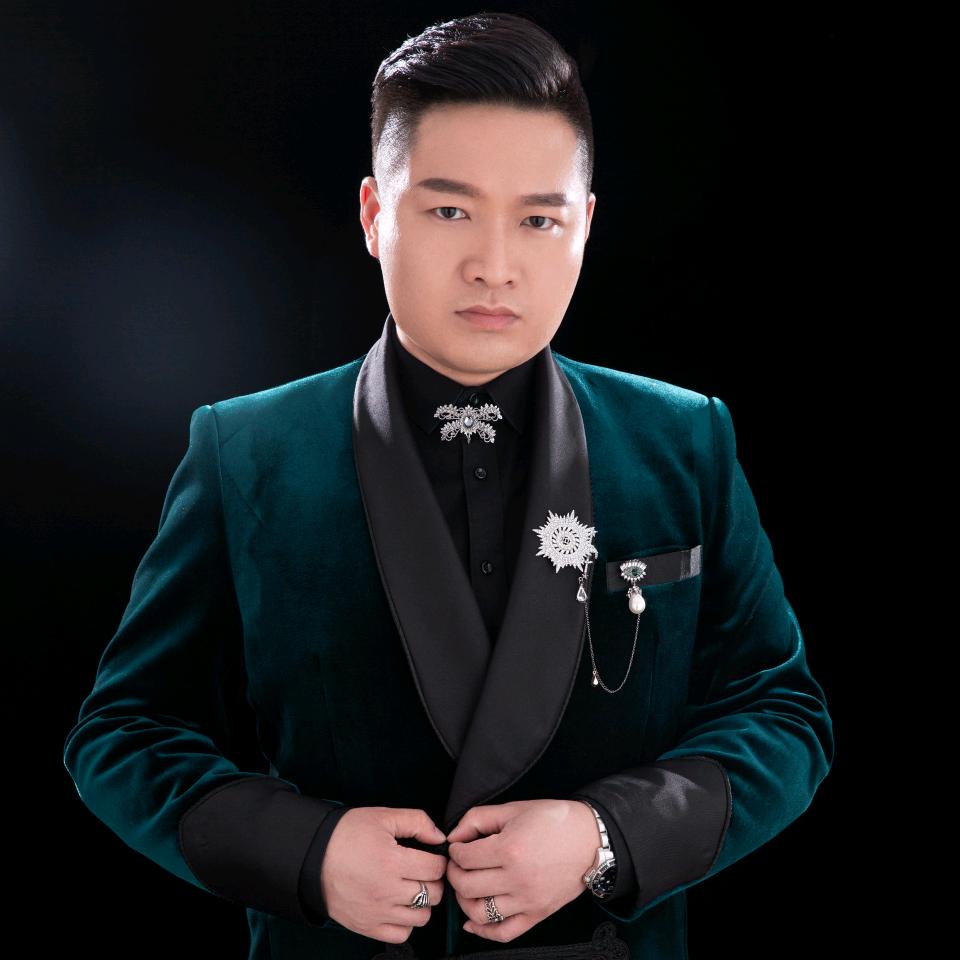 哈尔滨鹏哥讲房
