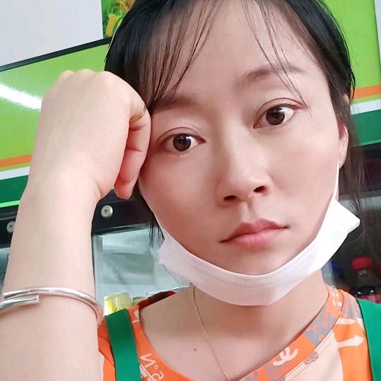 丑小丫（丫丫家政）