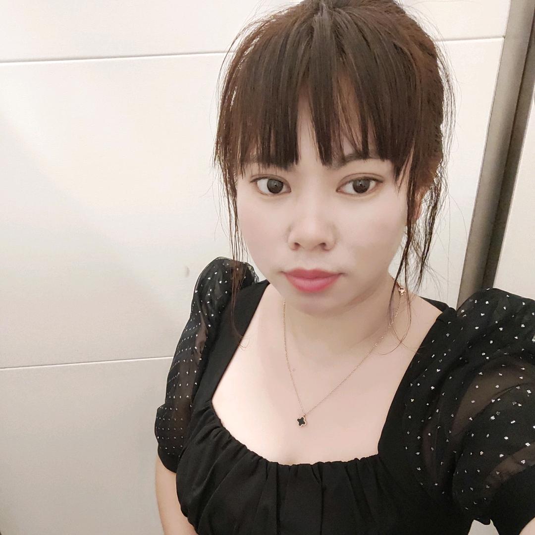 将时间定格在*牵手的那一刻……