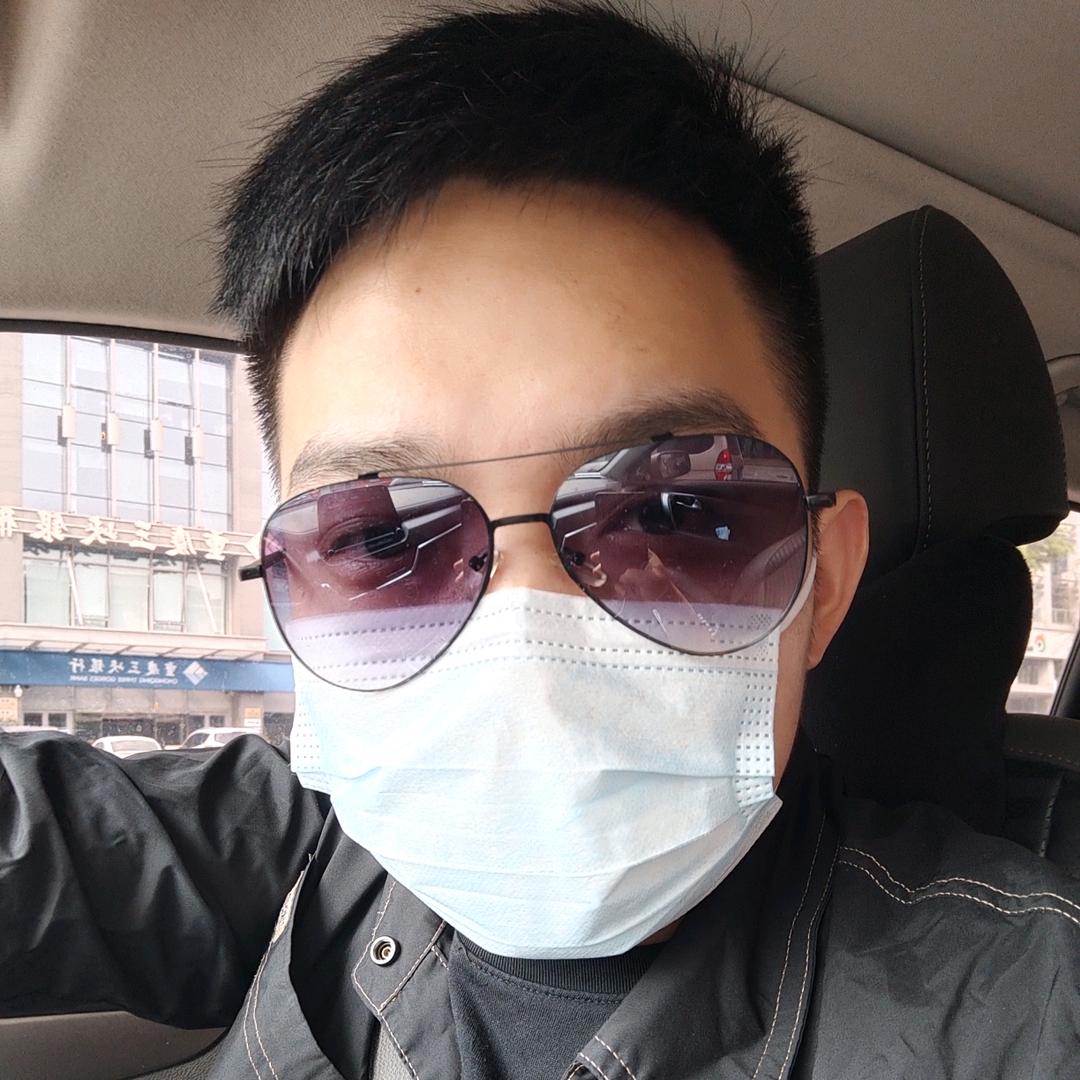 万亿佳全案设计