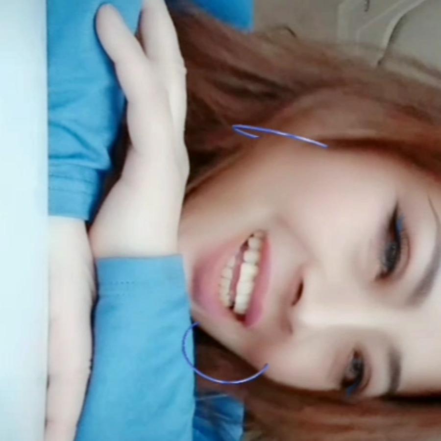 雨彤