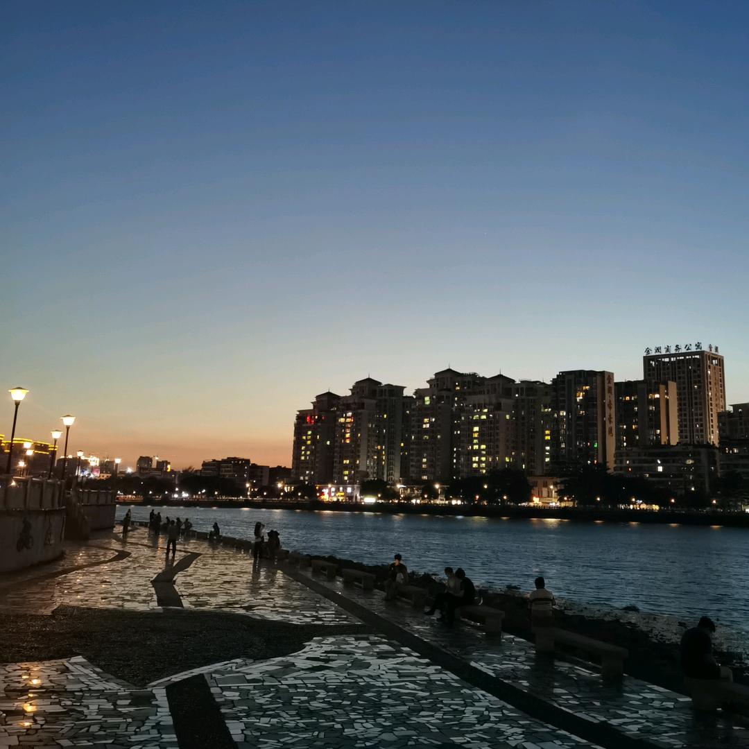  绯色头像