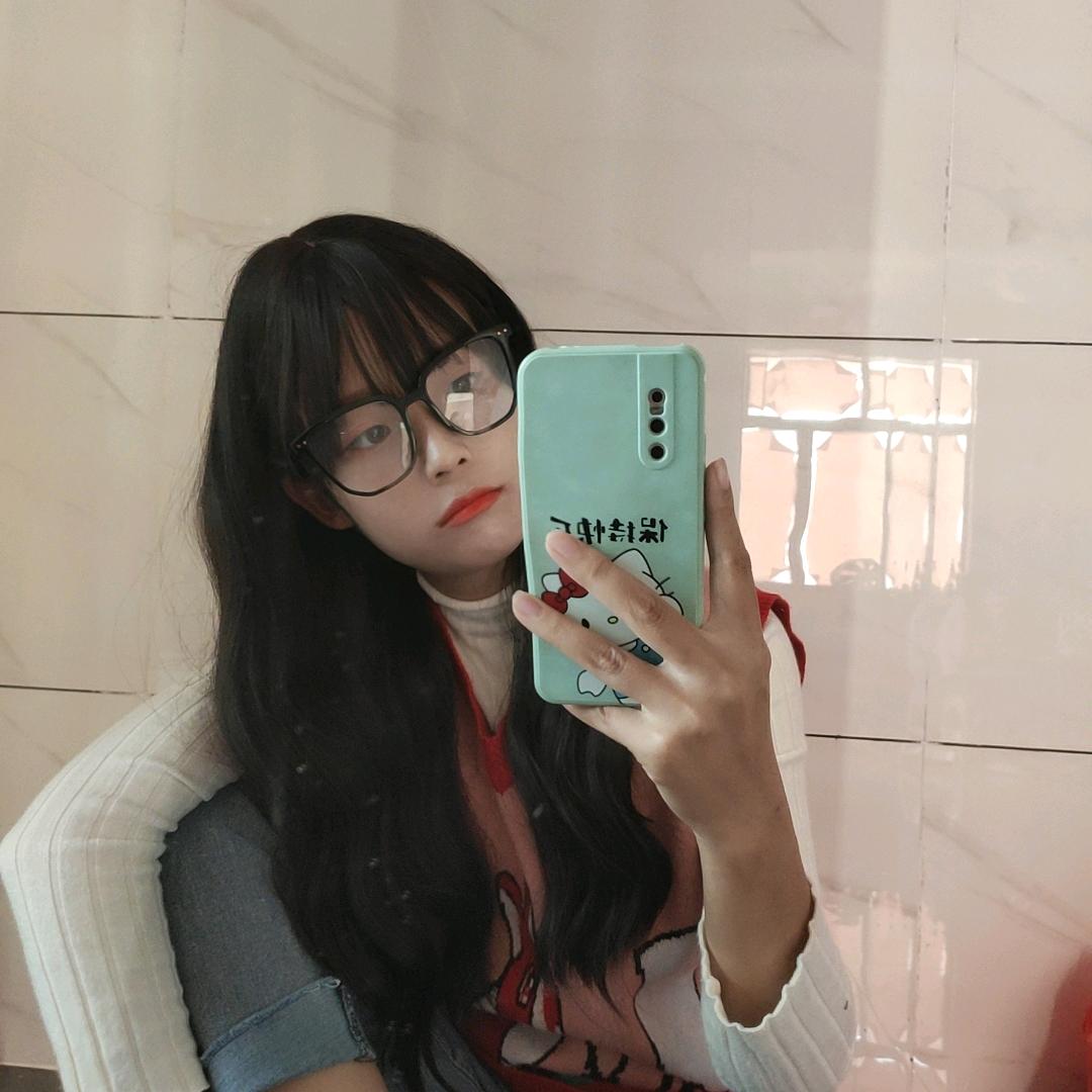 橘子味的小仙女呀~