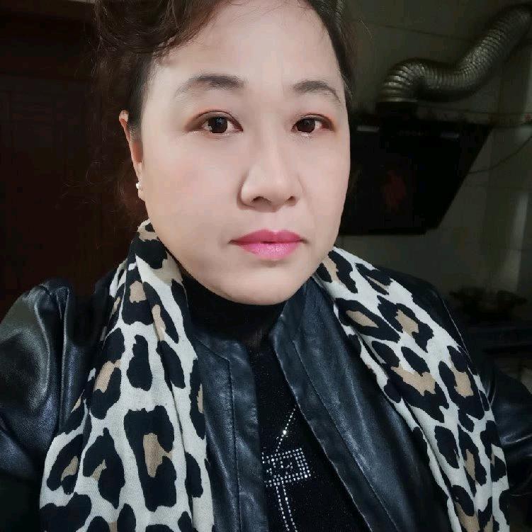 海口龙华区石榴红家政服务中心